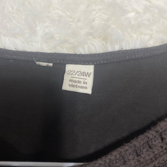 Women’s plus size t-shirt top knit front round neck short sleeve blouse 2x 22/24 - Picture 5 of 9